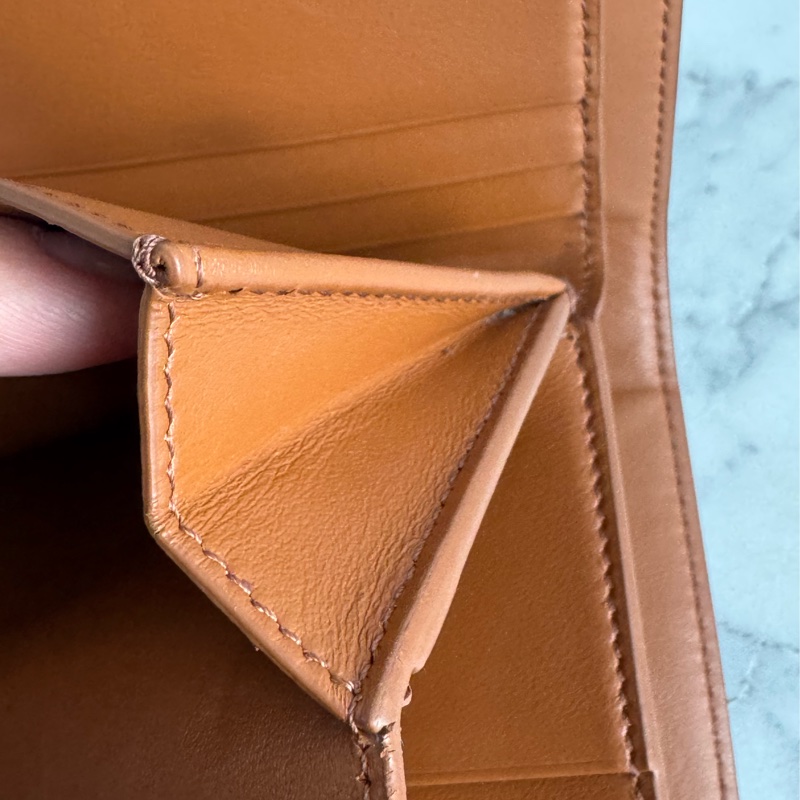 Celine 咖花紋凱旋門logo釦式短夾-23