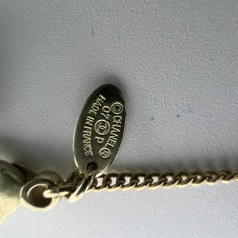 CHANEL 滿鑽十字架項鍊-6