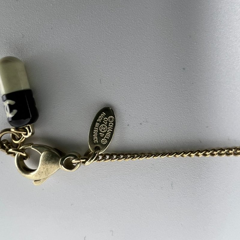 CHANEL 滿鑽十字架項鍊-7