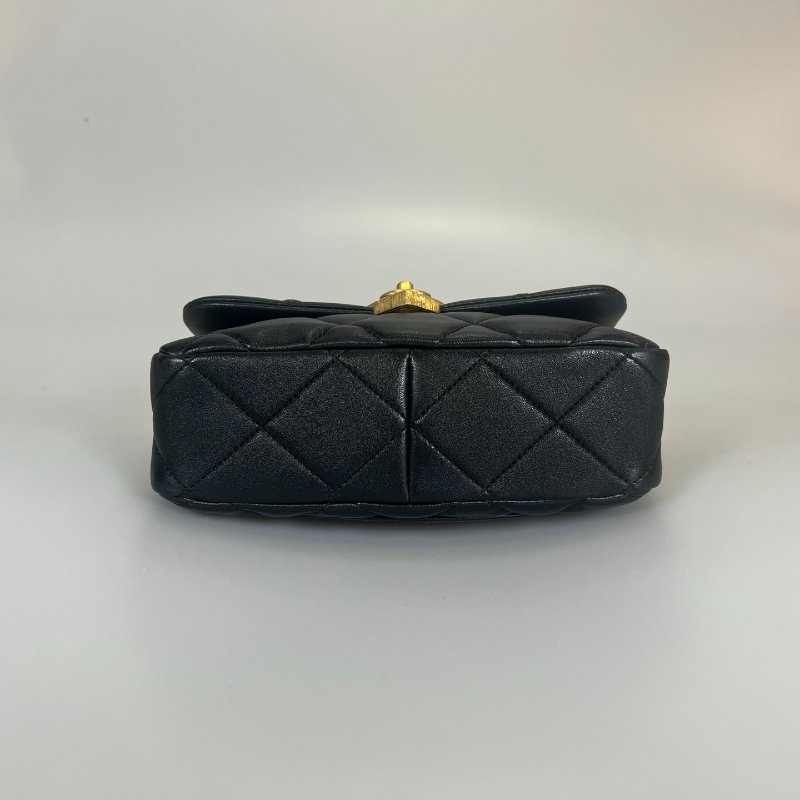 CHANEL CF20愛心法郎扣側肩包 黑羊皮 AS3986/晶片款-4