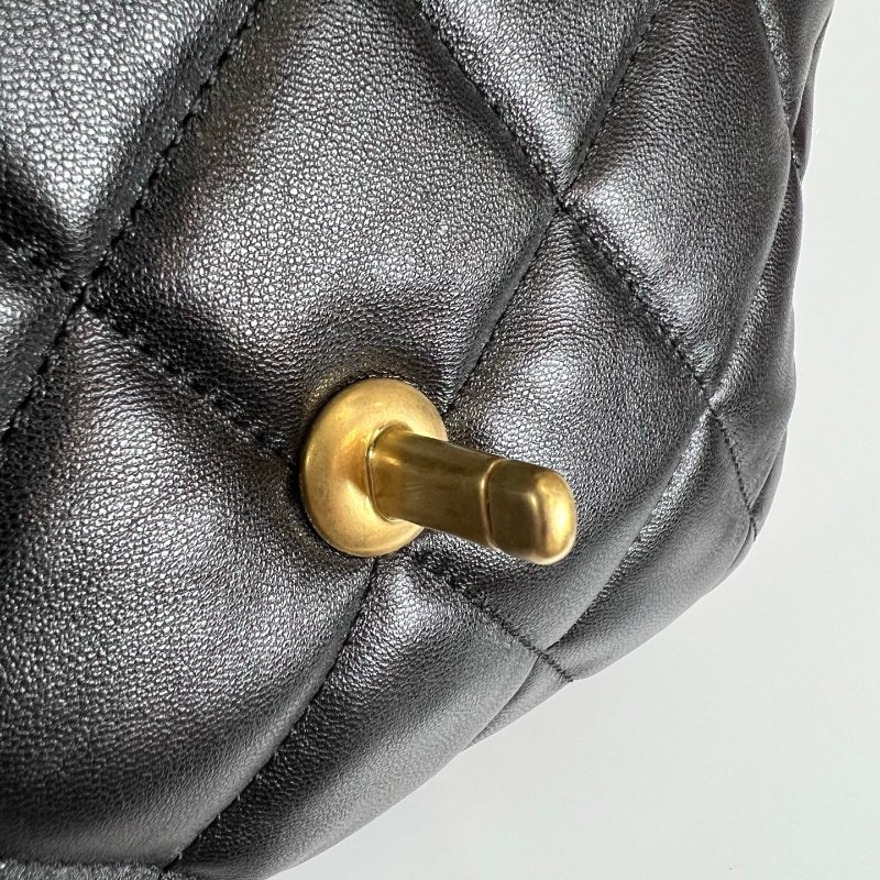 CHANEL CF20愛心法郎扣側肩包 黑羊皮 AS3986/晶片款-9