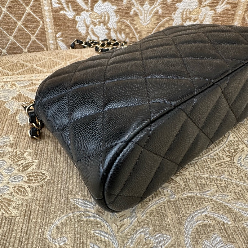 Chanel 黑荔枝皮金釦皮穿鍊貝殼包 AP4016-5