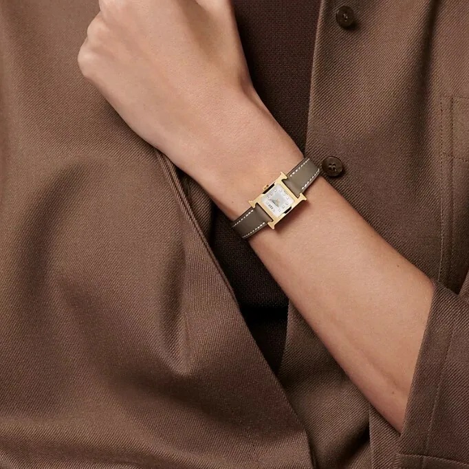 近新全配珍稀款附購證✨愛馬仕Hermes H hour玫瑰金大象灰11鑽錶腕錶-1