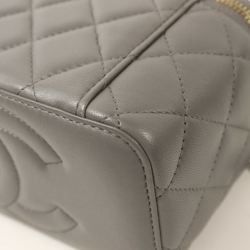 CHANEL 羊皮皮革Vanity Case金扣鏈帶手挽肩背兩用袋-13