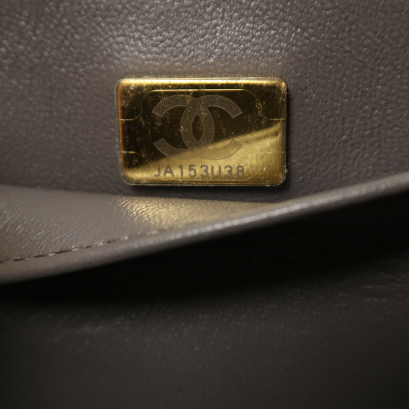 CHANEL 羊皮皮革Vanity Case金扣鏈帶手挽肩背兩用袋-7