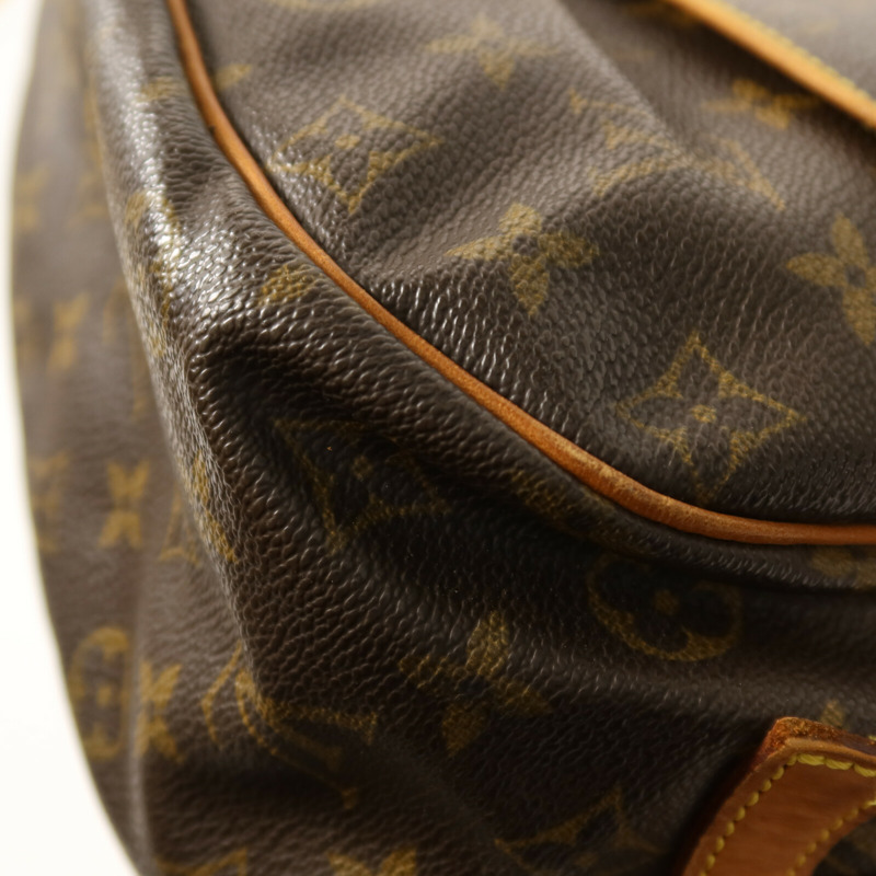 LOUIS VUITTON Monogram Saumur 35金扣肩背袋-13