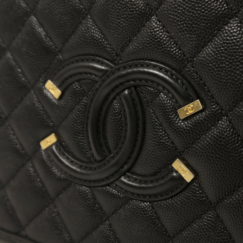 CHANEL 牛皮皮革Vanity Case金扣鏈帶肩背袋-10