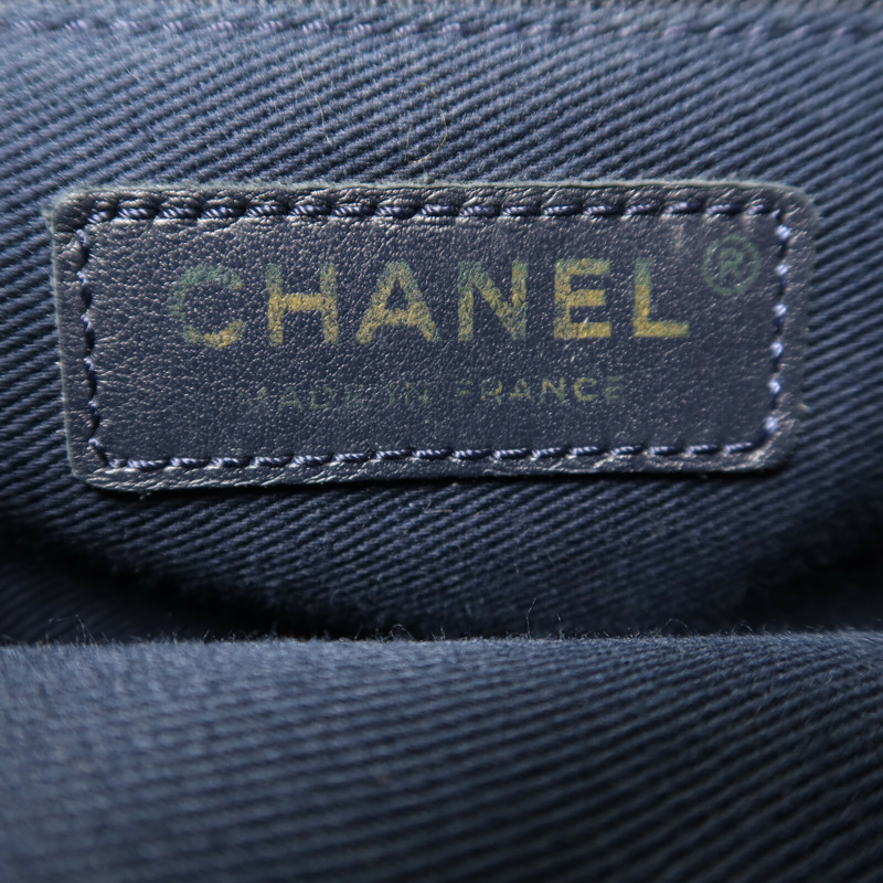 CHANEL 牛皮皮革Business Affinity Backpack金扣鏈帶背包-5