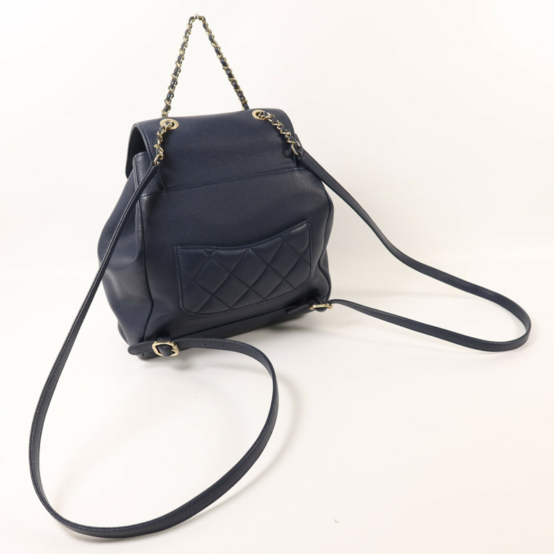 CHANEL 牛皮皮革Business Affinity Backpack金扣鏈帶背包-7