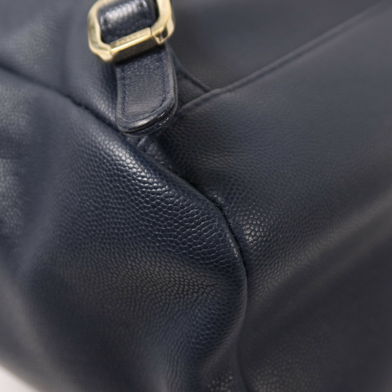 CHANEL 牛皮皮革Business Affinity Backpack金扣鏈帶背包-13