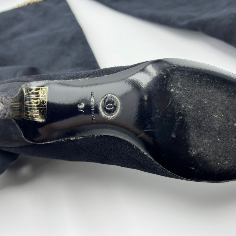 CHANEL 麂皮鍊條高筒靴-1