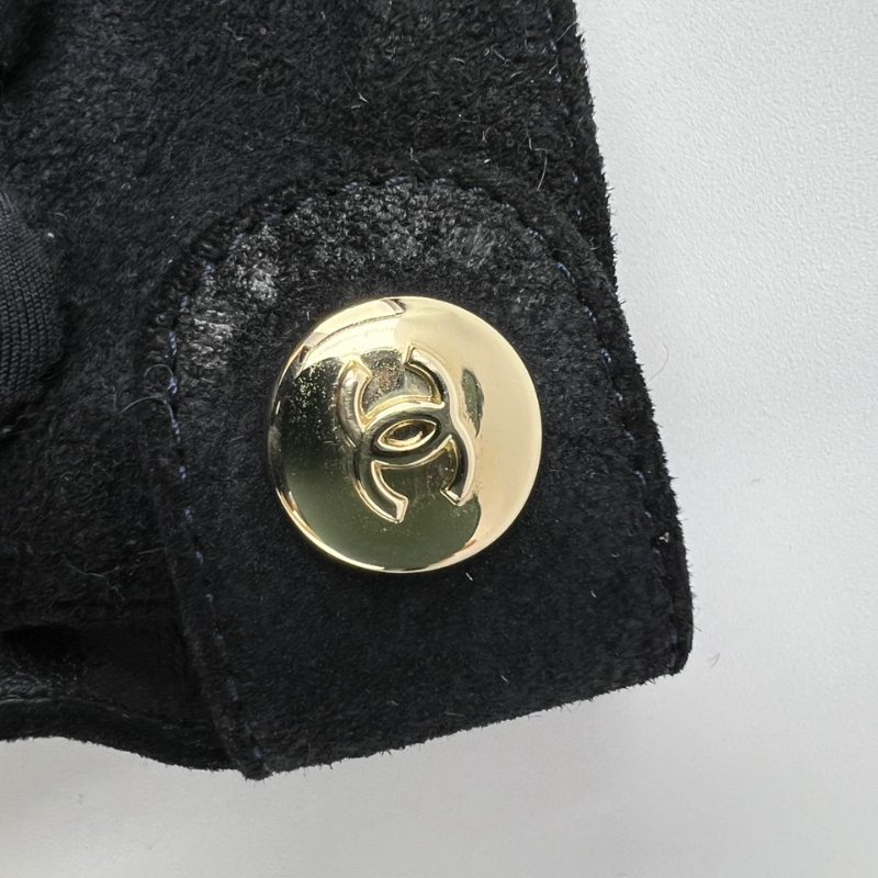 CHANEL 麂皮鍊條高筒靴-3