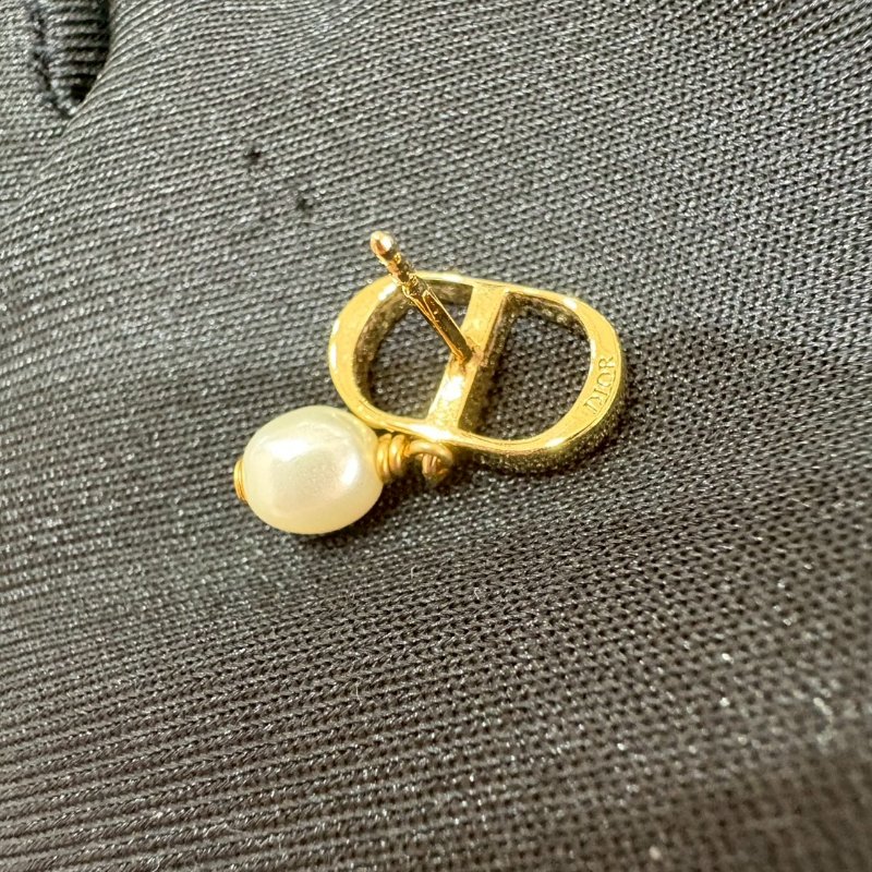 Dior 珍珠吊墜耳環-6
