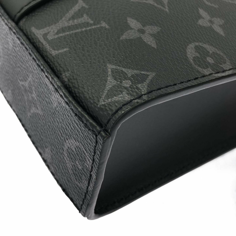 路易威登 Monogram Eclipse Sac Plat Cross M46456 手提包-1