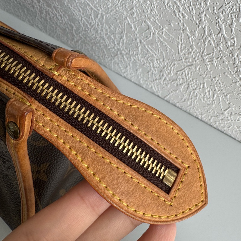 LV花紋橫式雙珠金球手提包👜-13