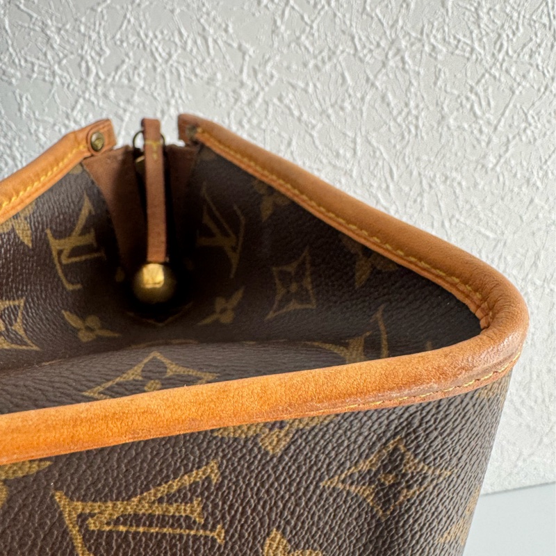 LV花紋橫式雙珠金球手提包👜-74