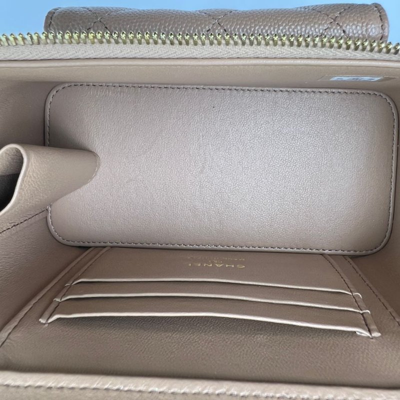 CHANEL 手提款 Vanity Case 化妝包-12