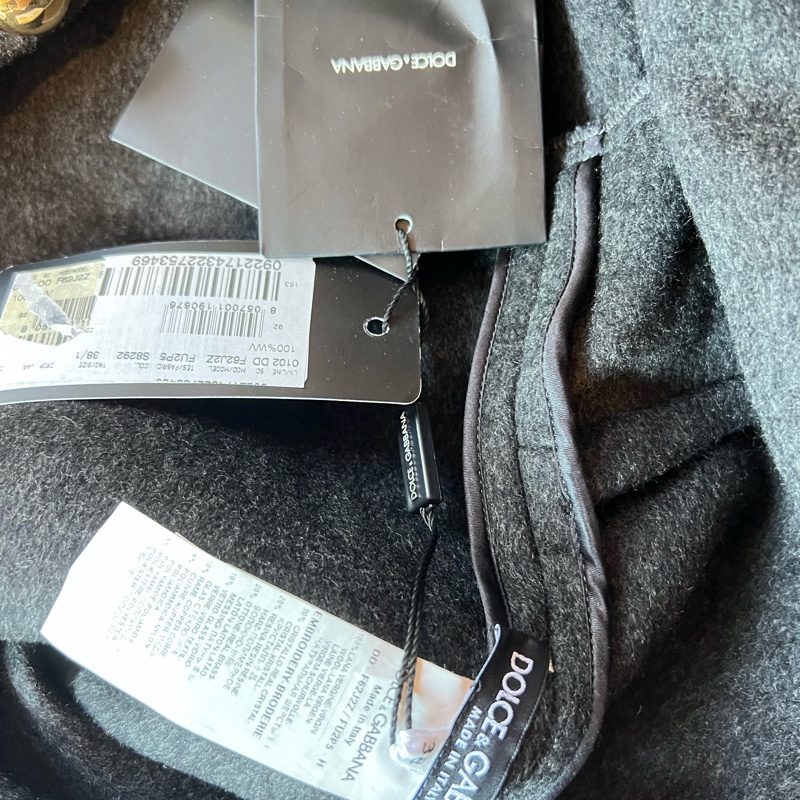 Dg重工羊絨連衣裙38碼全新-4