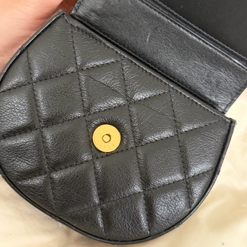 CHANEL 23A Mini Bag-12