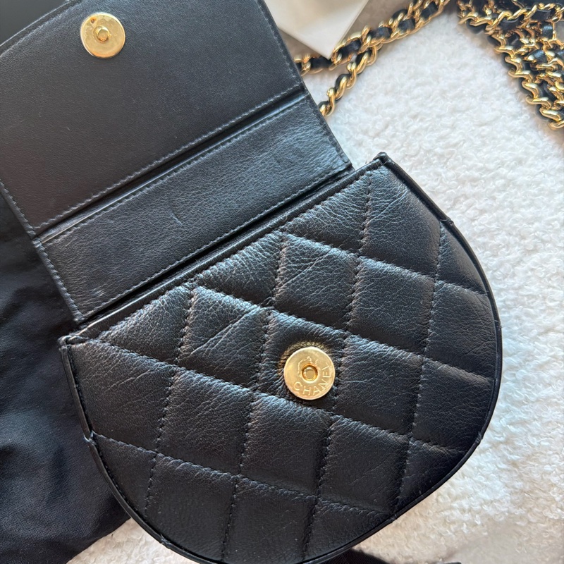 CHANEL 23A Mini Bag-17