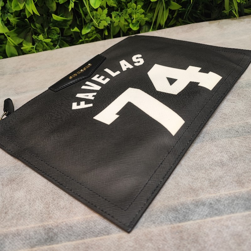 Givenchy Antigona Clutch-2