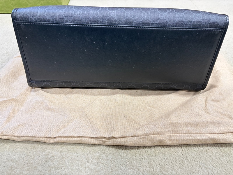 Gucci GG Supreme 系列托特包-7