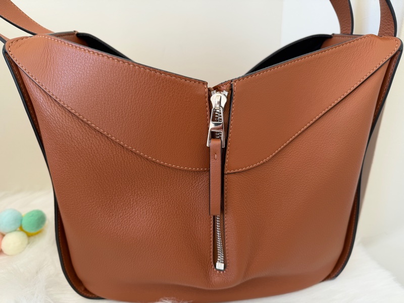 Loewe hammock small tan 吊床包焦糖色小號-2