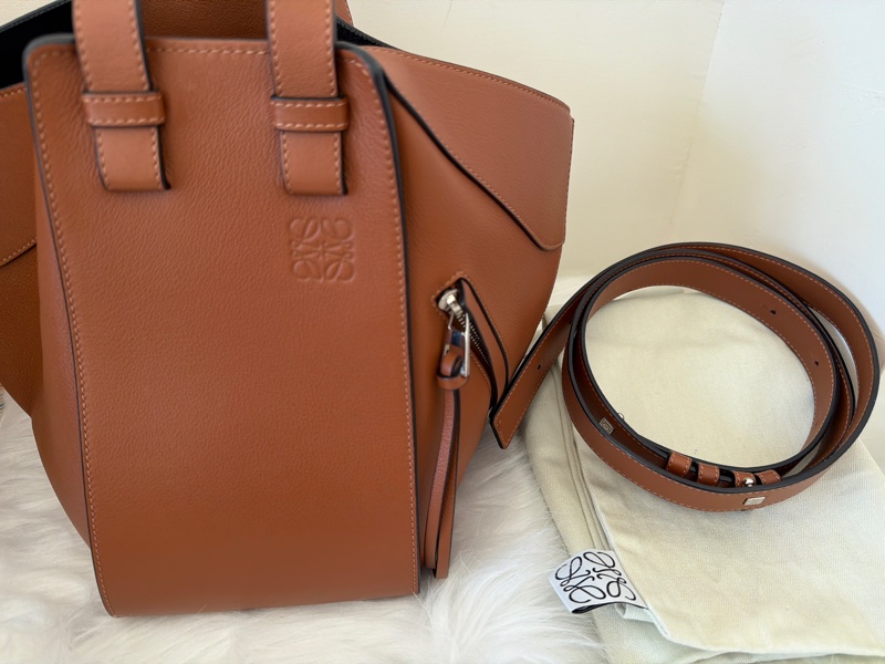 Loewe hammock small tan 吊床包焦糖色小號-4