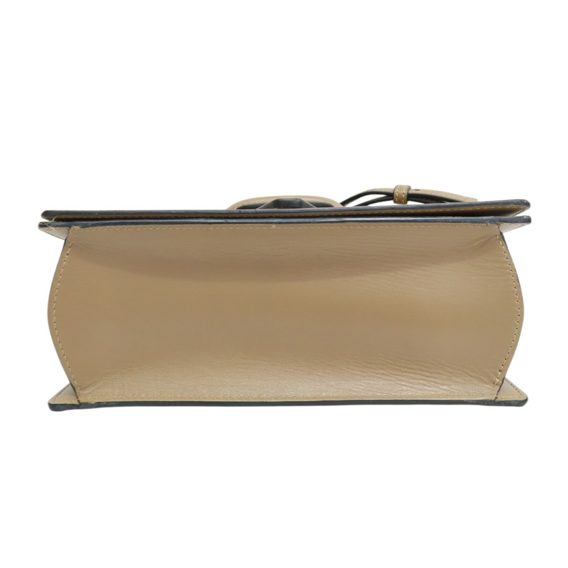 棕色 牛皮 Barcelona Midum 肩背包【LOEWE 羅威】 302.74XM15-3