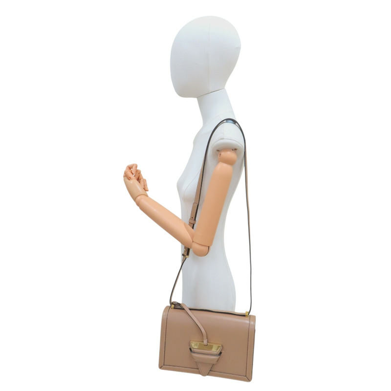 棕色 牛皮 Barcelona Midum 肩背包【LOEWE 羅威】 302.74XM15-6