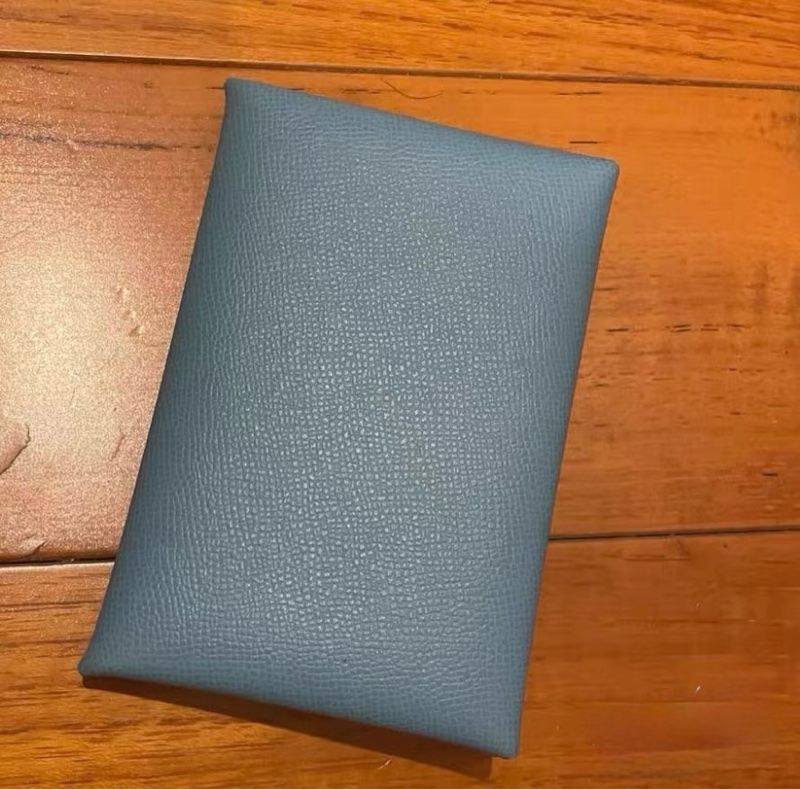 閒置成色 愛馬仕 Hermès Calvi 卡夾 藍灰色 Epsom 皮革 銀扣 有盒-1