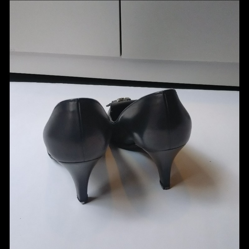 Ferragamo 銀釦頭黑皮高跟女鞋-4