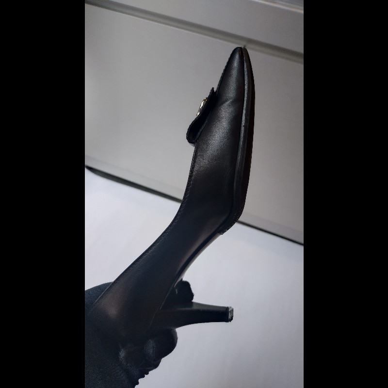 Ferragamo 銀釦頭黑皮高跟女鞋-5