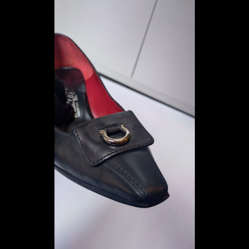 Ferragamo 銀釦頭黑皮高跟女鞋-8