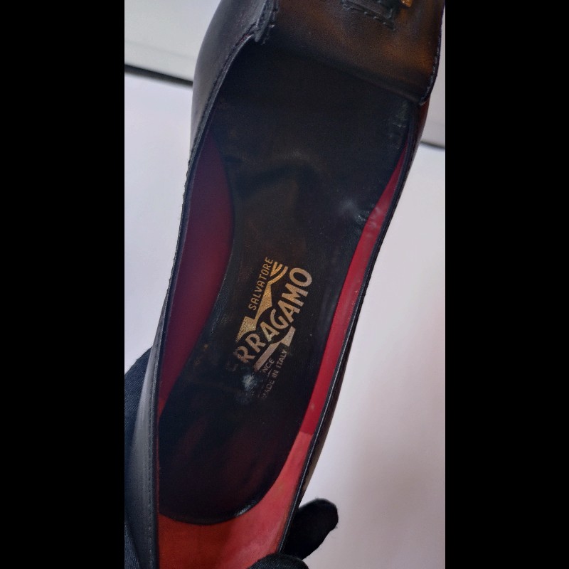 Ferragamo 銀釦頭黑皮高跟女鞋-11