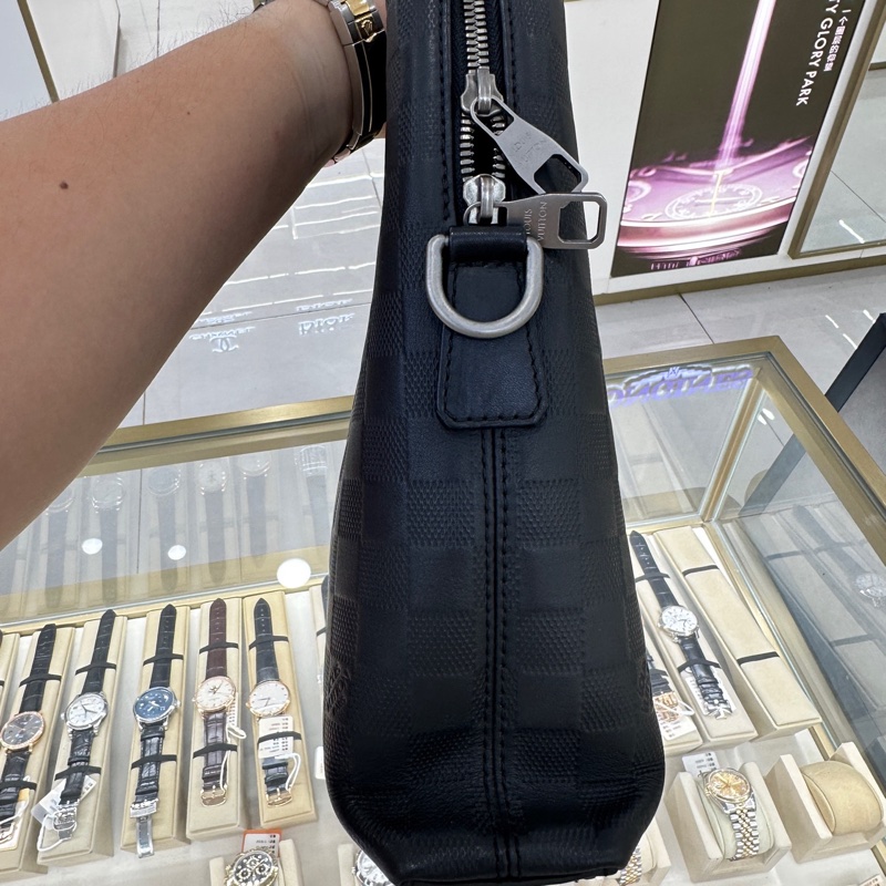 LV路易威登 男士 黑棋盤格全皮公文包 ，97新-4