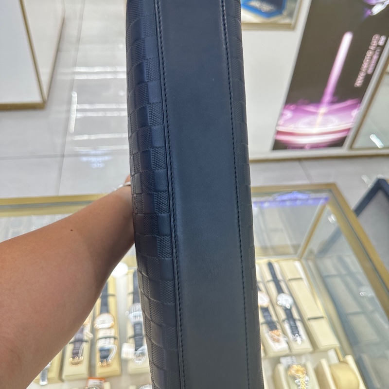 LV路易威登 男士 黑棋盤格全皮公文包 ，97新-5