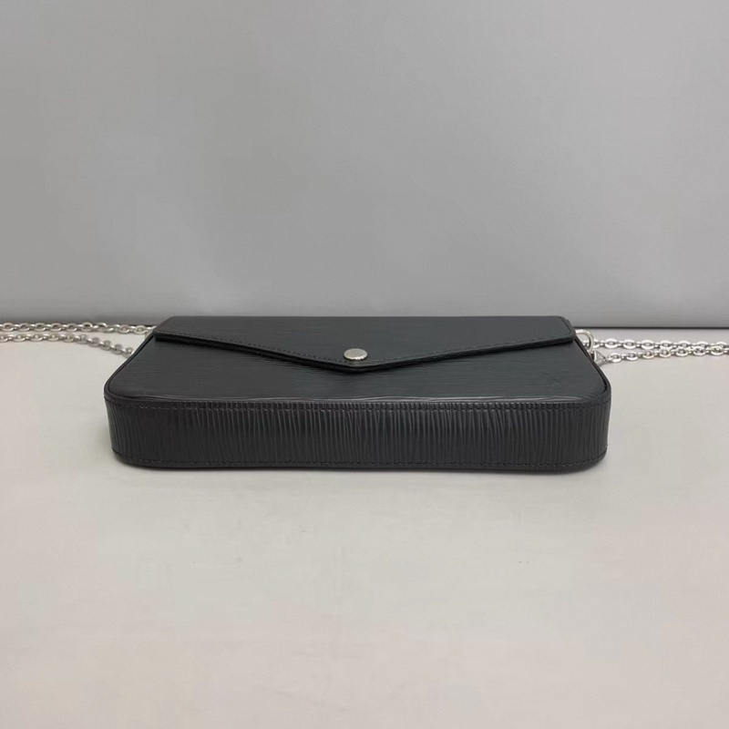 LV路易威登 黑色水波紋三合一-3