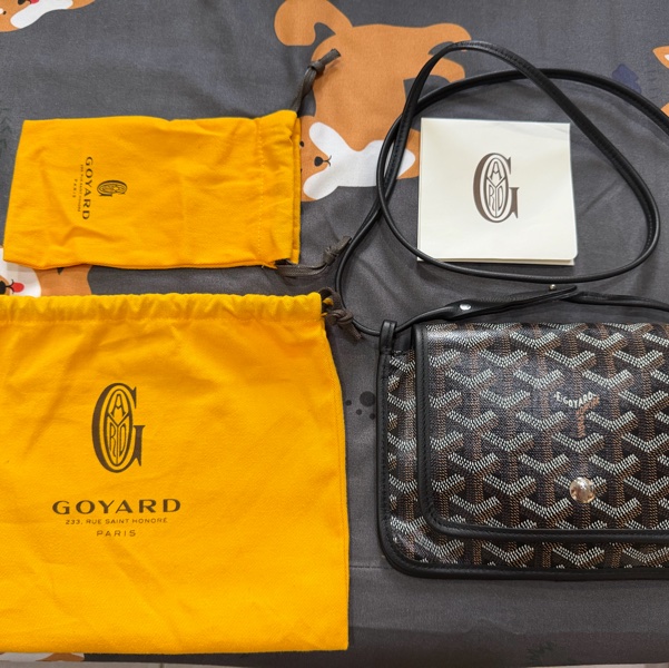 GOYARD 高雅德 Plumet Pocket 翻蓋斜背信封包-20