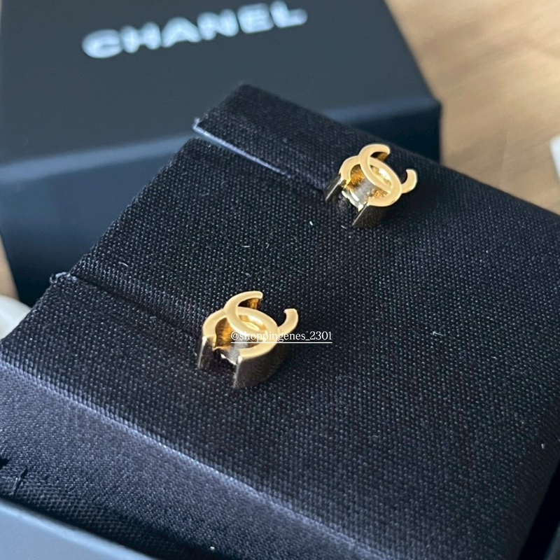 香奈兒 Chanel 26P 超迷你金色耳環❗️尚未抵台-3