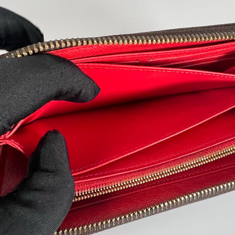 LV M41896  老花ㄇ拉紅長夾-9