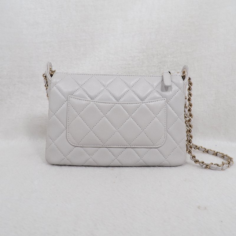 Chanel 25C Purse with chain 香奈兒淺灰色鏈條單肩包斜挎包相機包郵差包-8
