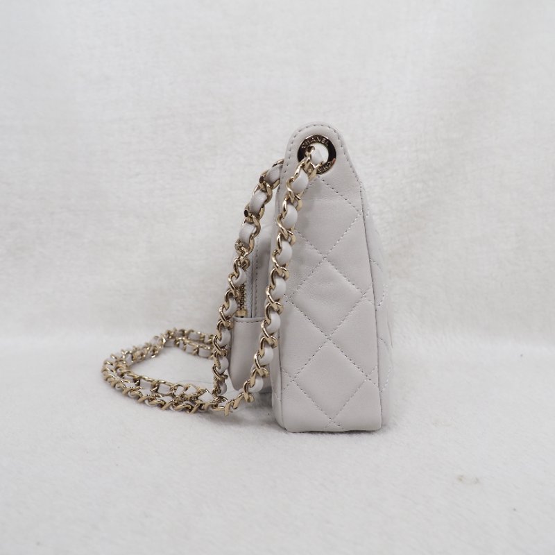 Chanel 25C Purse with chain 香奈兒淺灰色鏈條單肩包斜挎包相機包郵差包-9