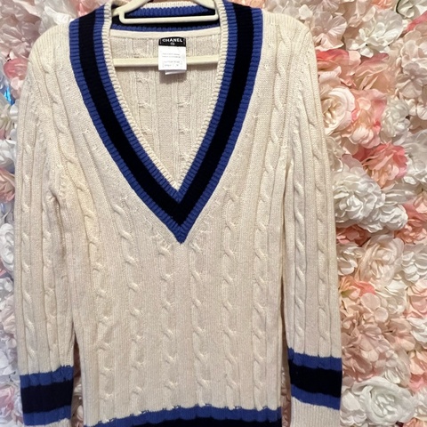 Chanel羊絨衫36碼