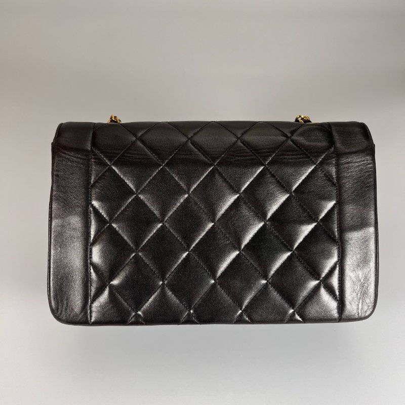 CHANEL  黛妃包25 羊皮黑金 3開-1