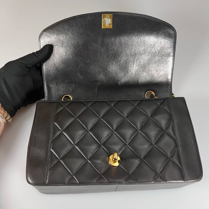 CHANEL  黛妃包25 羊皮黑金 3開-5