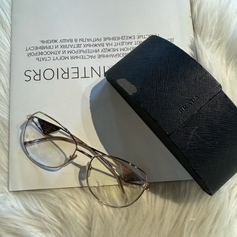 Prada 淺黃色造型眼鏡 墨鏡-0