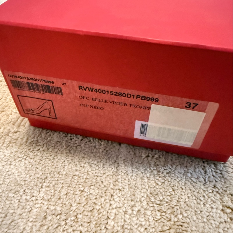 Roger Vivier經典全黑優雅跟鞋 全新 37號-7