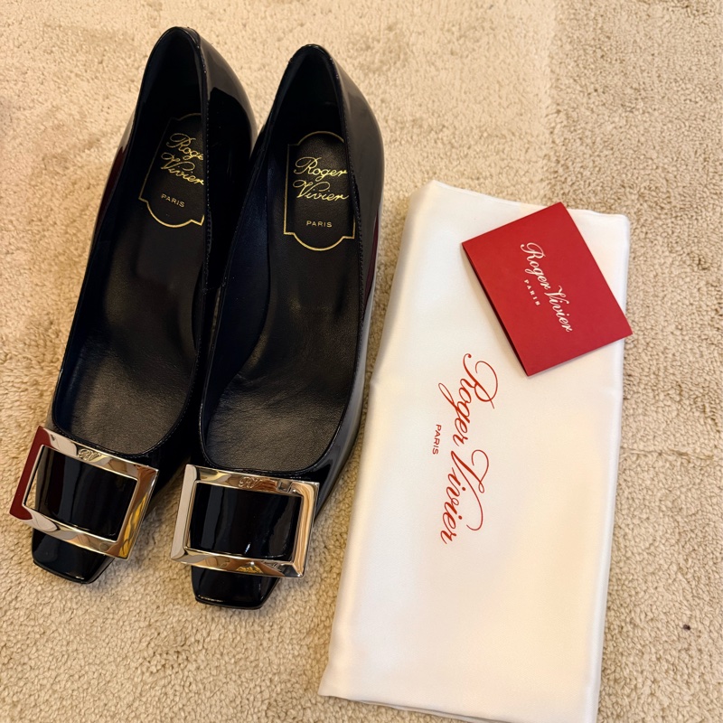 Roger Vivier經典全黑優雅跟鞋 全新 37號-3