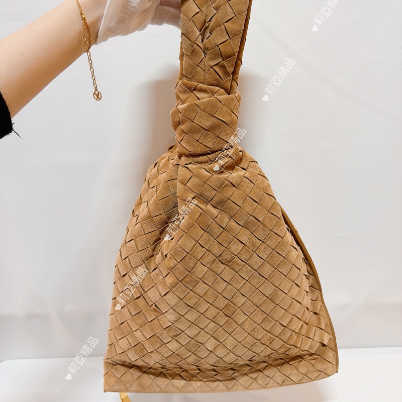 莉亞精品♡Bv 麂皮打結包 近新美品-2